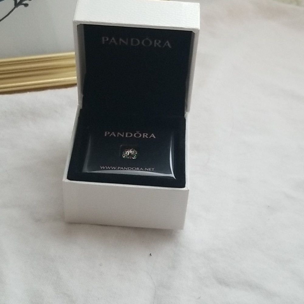Pandora Mini Christmas Wreath Charm